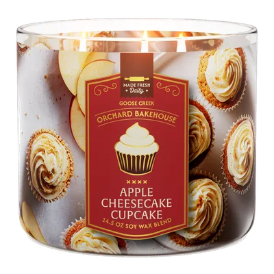 Apple Cheesecake Cupcake candle by Goose Creek