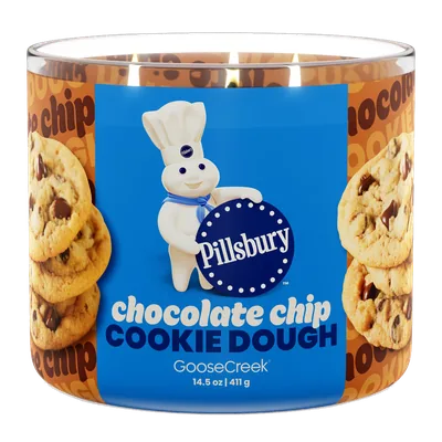 Chocolate Chip Cookie Dough candle by Goose Creek