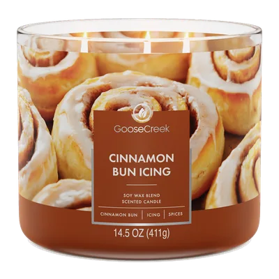 Cinnamon Bun Icing candle by Goose Creek