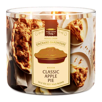 Classic Apple Pie candle by Goose Creek
