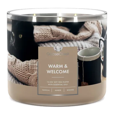 Warm & Welcome candle by Goose Creek