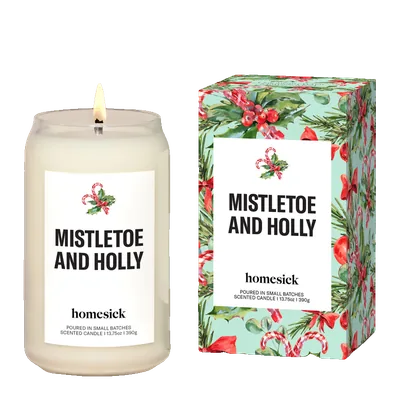 Mistletoe and Holly candle by Homesick