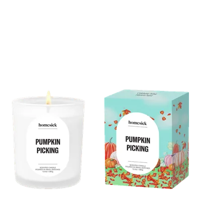 Pumpkin Picking candle by Homesick